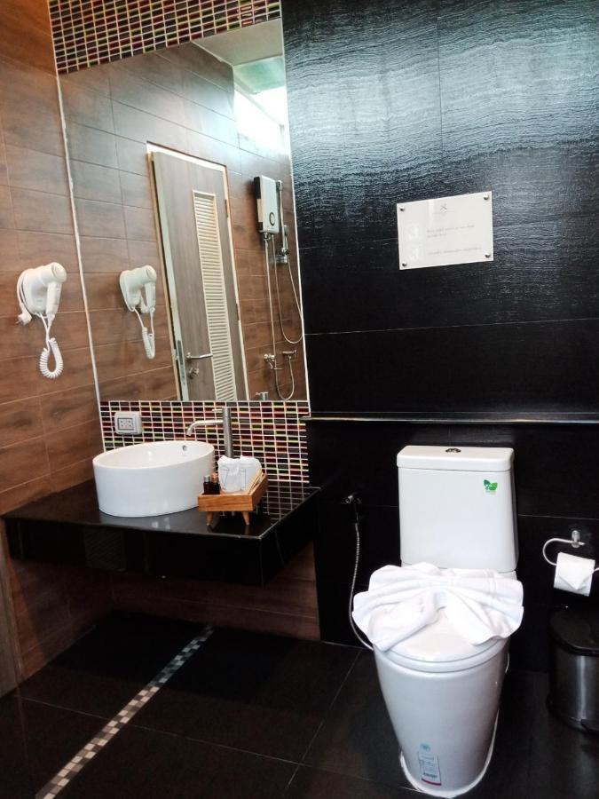 Keang Kluen Talay Resort Haad Chao Samran Ngoại thất bức ảnh
